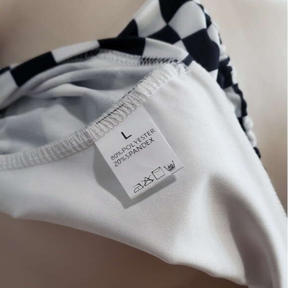 black and white halter top size large - Picture 2 of 2